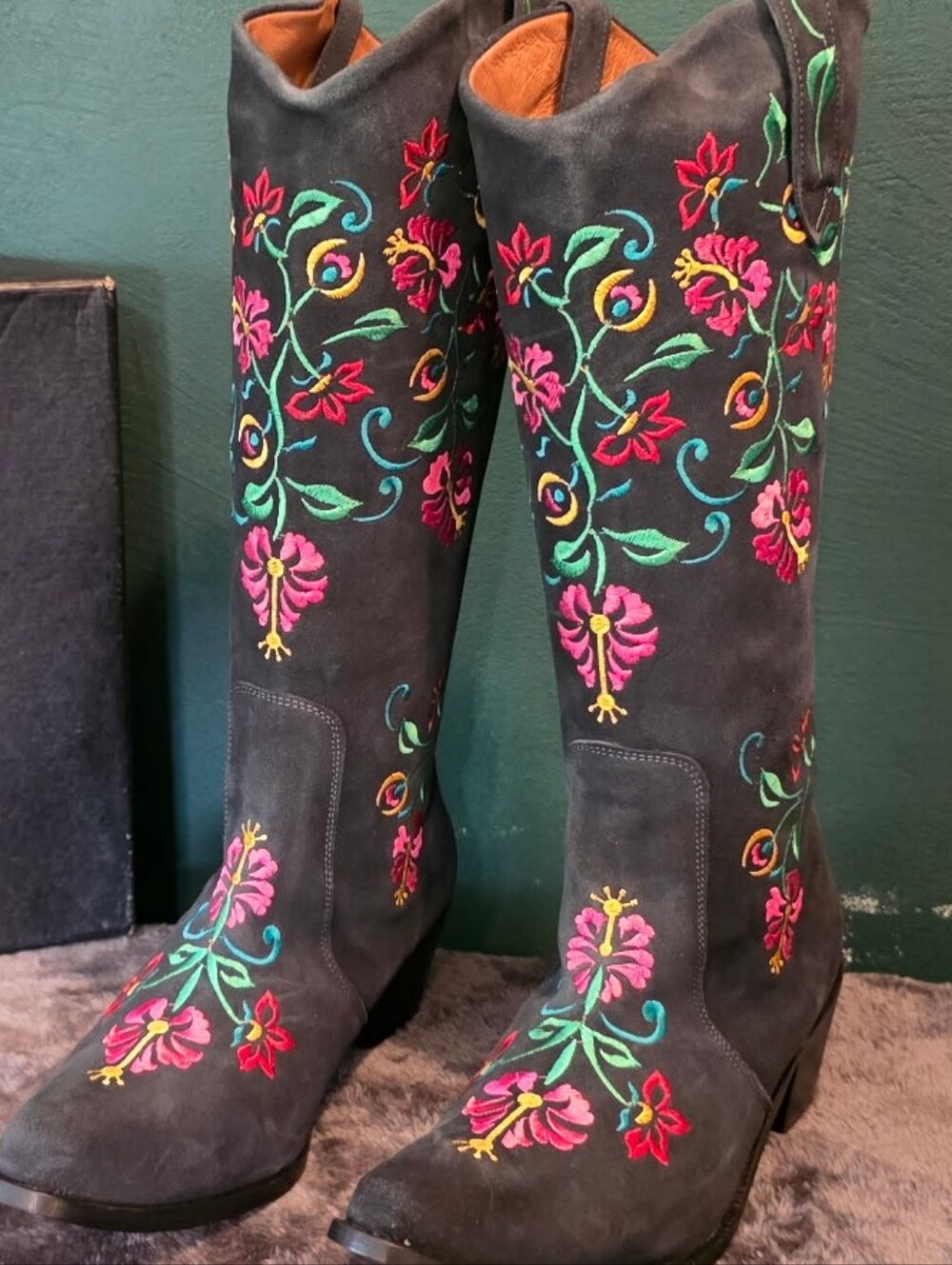 Agave Sky  Suede Knee-High Heeled Boots with Red & Green Floral Embroidery - Picture 5 of 6